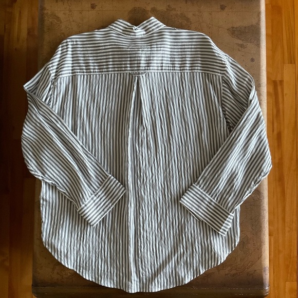 H&M Oversized shirt, grey and white, size M - Picture 5 of 7